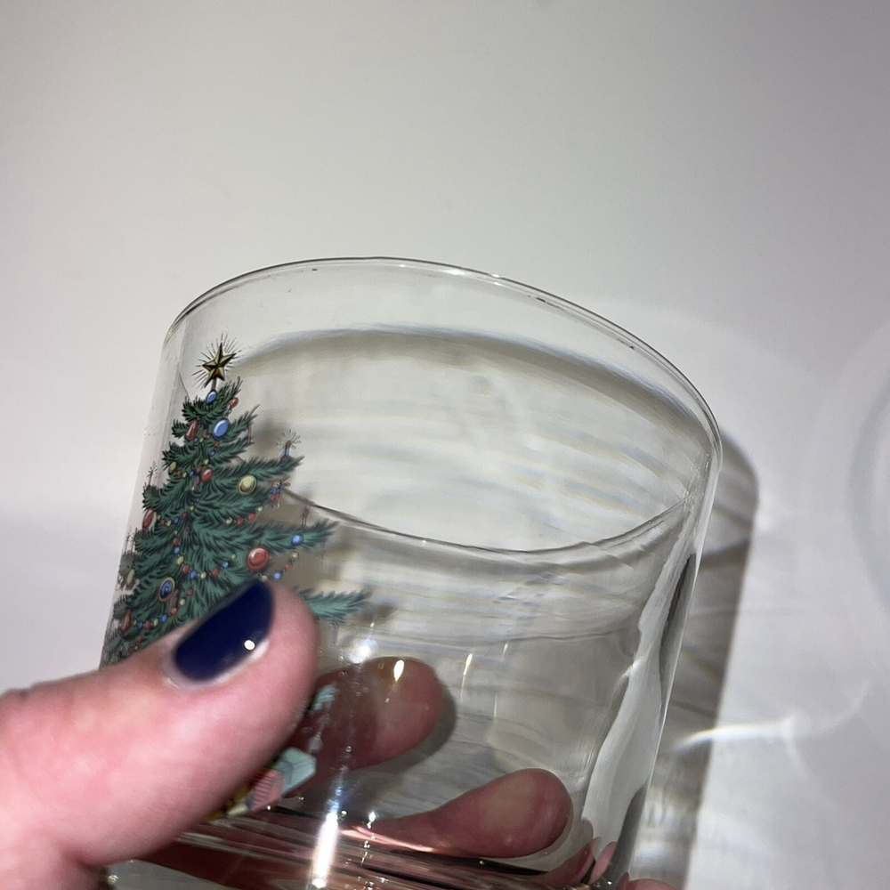 Vintage Christmas Tree Print Low Ball Whiskey Glasses 3.25” EUC FLAWED READ - Picture 6 of 9